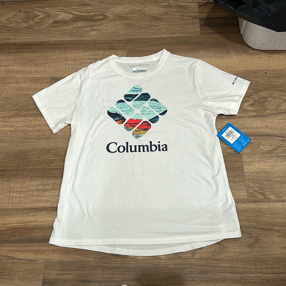 Columbia Women’s Shirt large